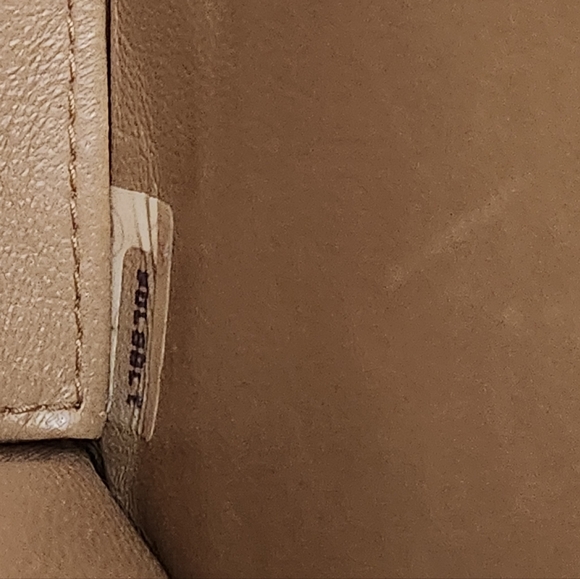 Chanel Lambskin Flap Bag Beige Chain Strap Classic Leather Purse 24K Gold Double - Picture 11 of 12